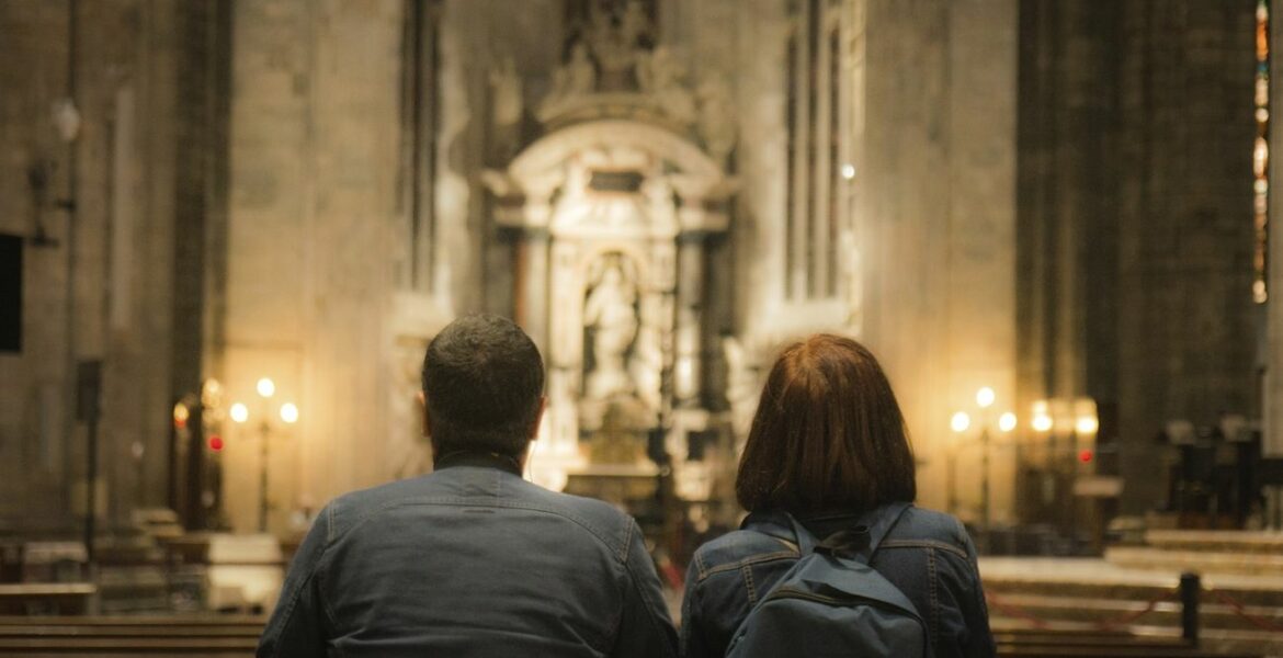 Free couple in church image